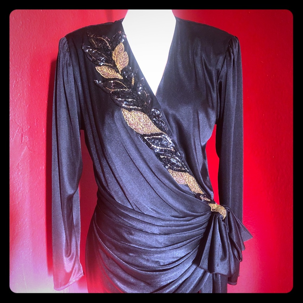 Gorgeous glamorous 80s jumpsuit.